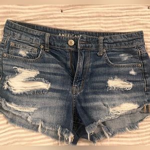 American Eagle Tom girl shortie jean shorts